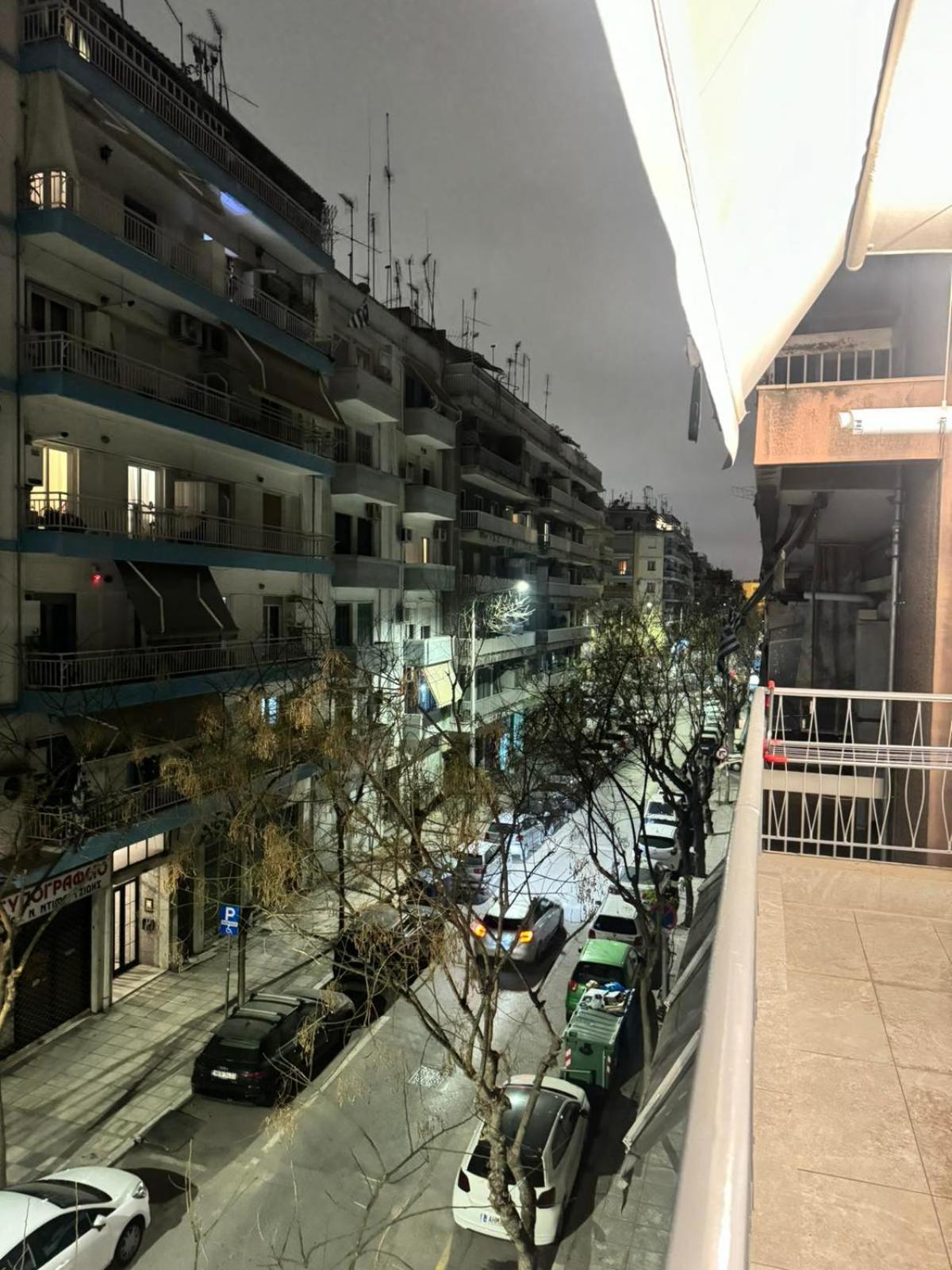 Luna-Your Urban Stay Thessaloniki Exterior photo
